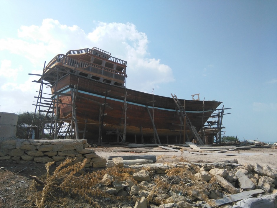 لنج سازی گوران- جزیره ی قشم نشریه فراترازهنر/Beyond Art/ نشریه فرهنگی هنری، نمایشگاه مسلم سعید